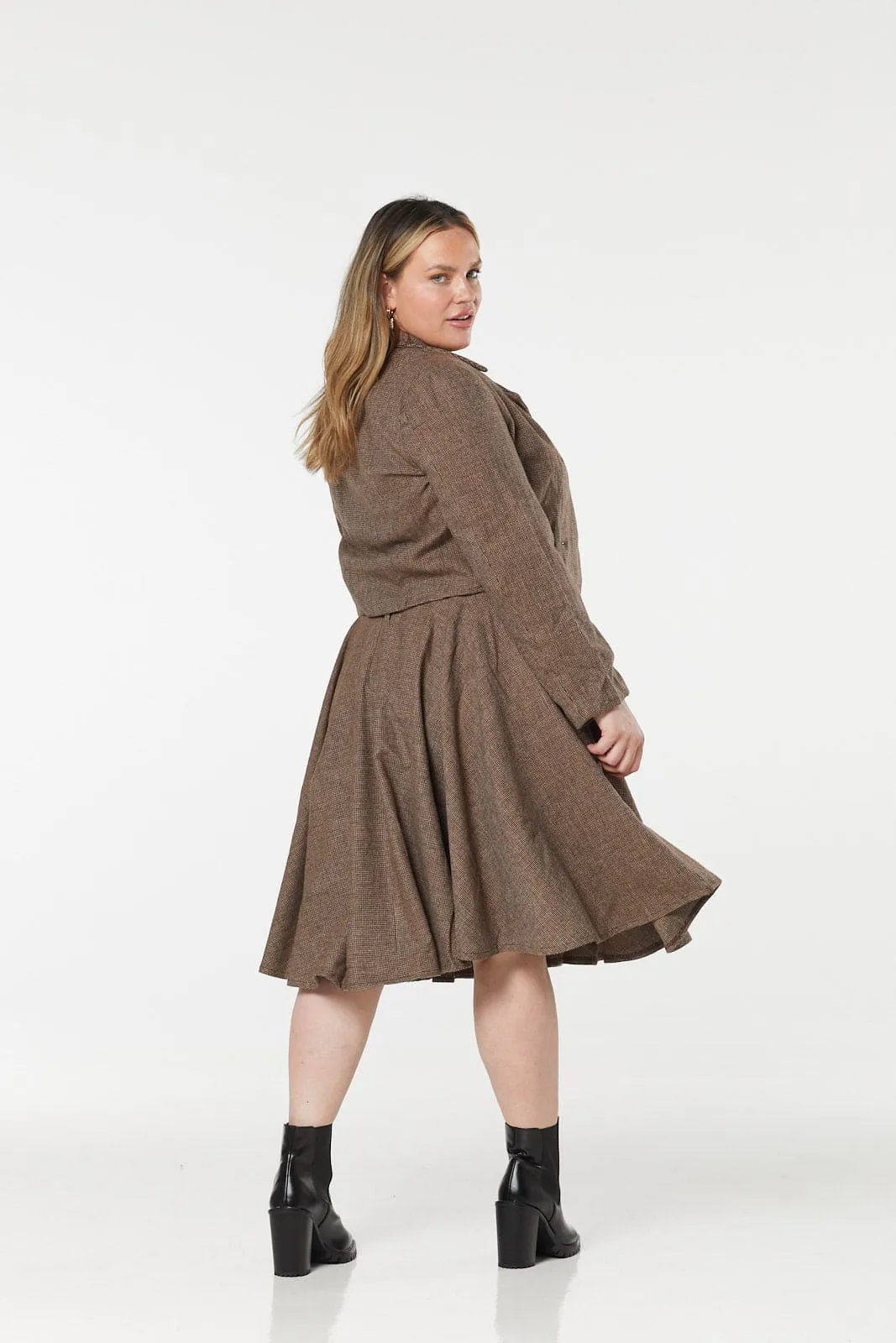 Cropped Brown Double Breasted Woollen Jacket